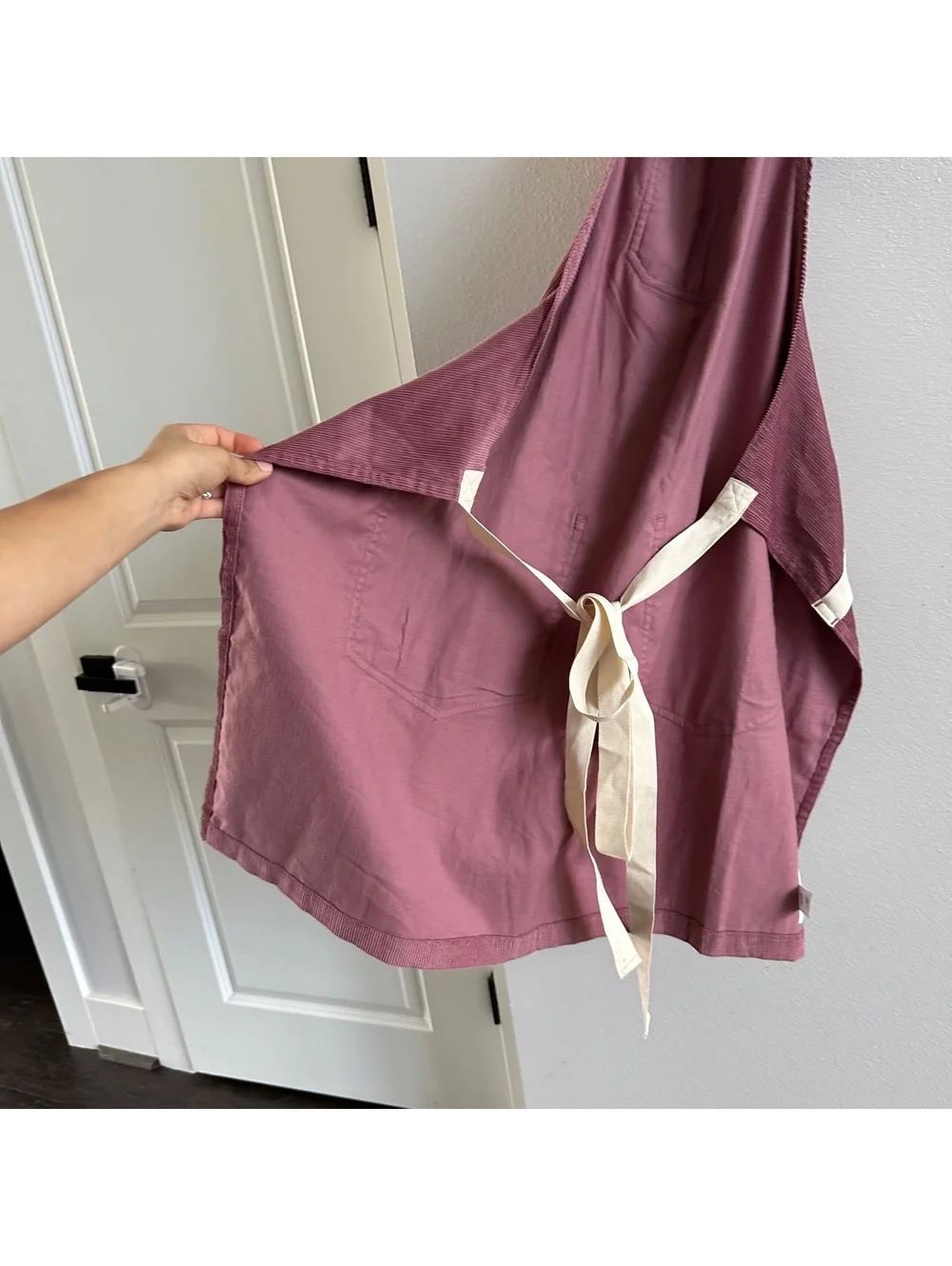 Hedley and Bennett Essential Apron Corduroy NEW